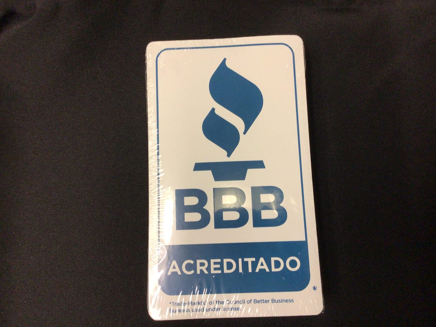 BBB-Window Decal---Large (Spanish)